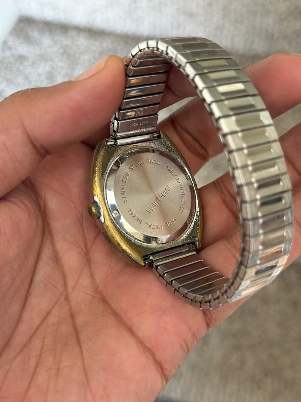Waltham vintage 17 Jewels Manual Wind Cushion Case shock resistant men’s watch